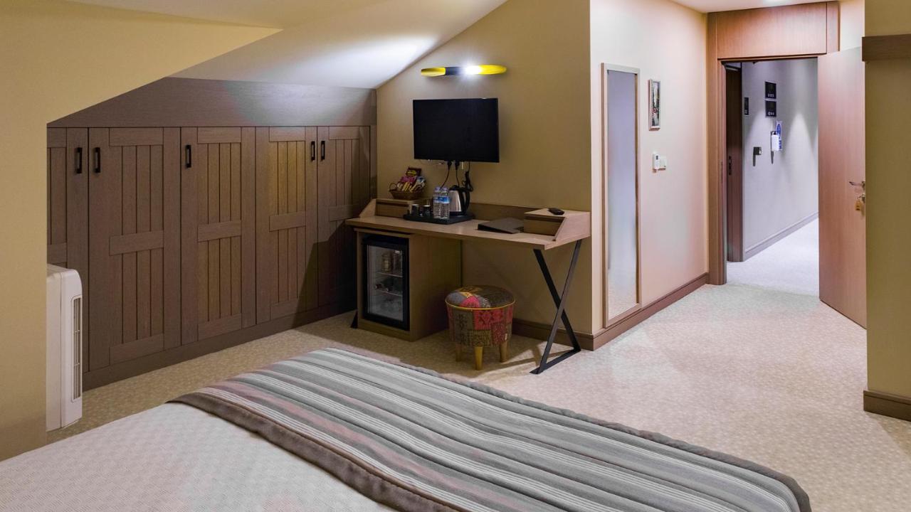 Mata Butik Hotel Ава Екстериор снимка