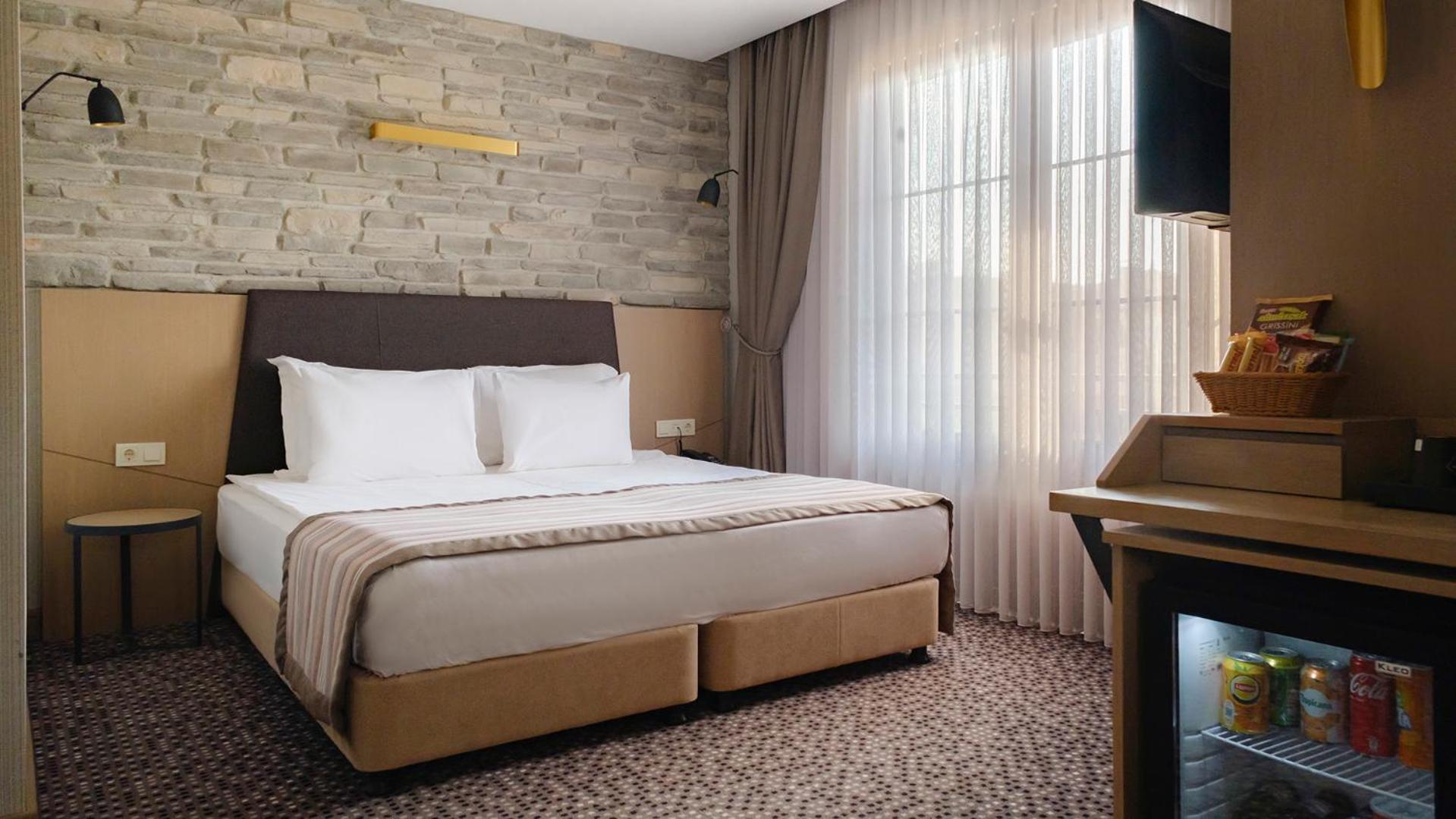 Mata Butik Hotel Ава Екстериор снимка